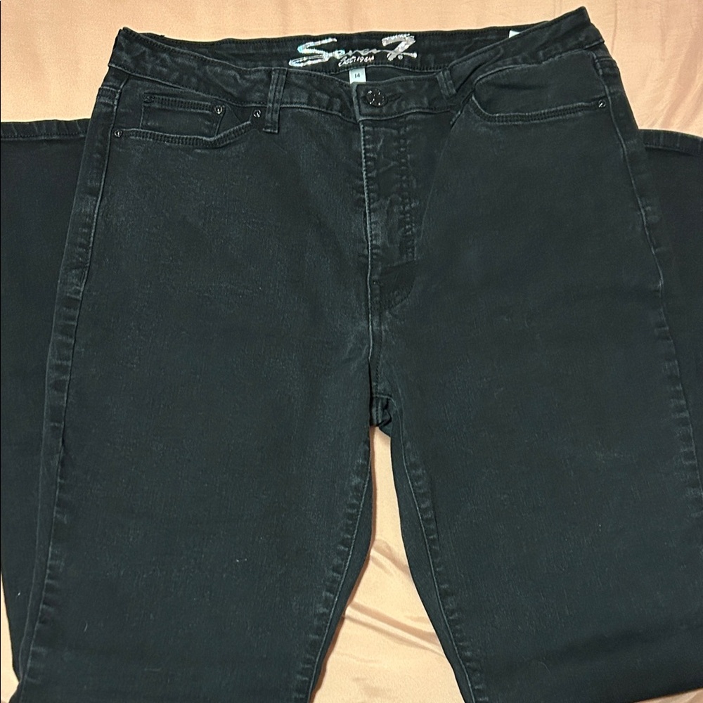 Seven7 Women's Black Flare Jeans